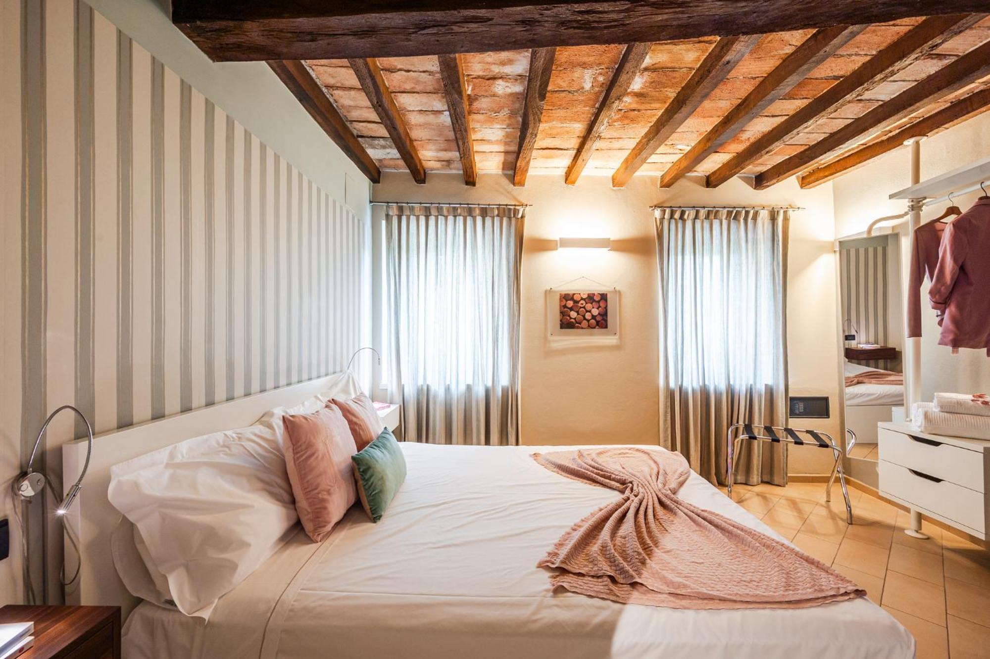 Emilio'S Rooms Castelvetro di Modena Ngoại thất bức ảnh